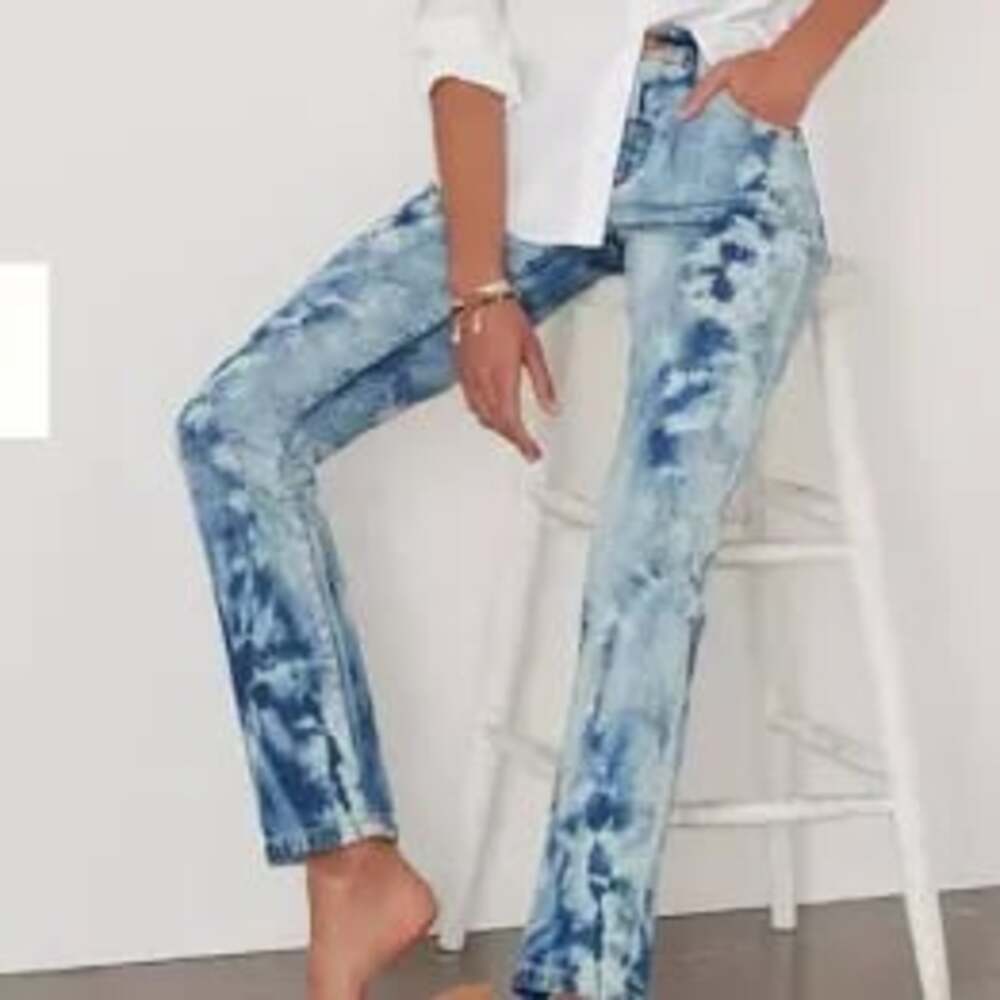 Anthropologie Pilcro Slim Boyfriend Denim